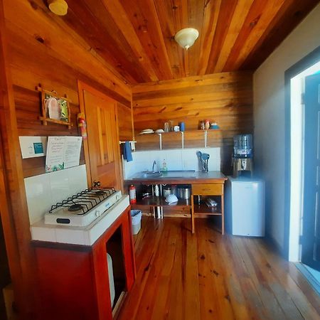 Guava Grove Resort & Villas Sandy Bay Bagian luar foto