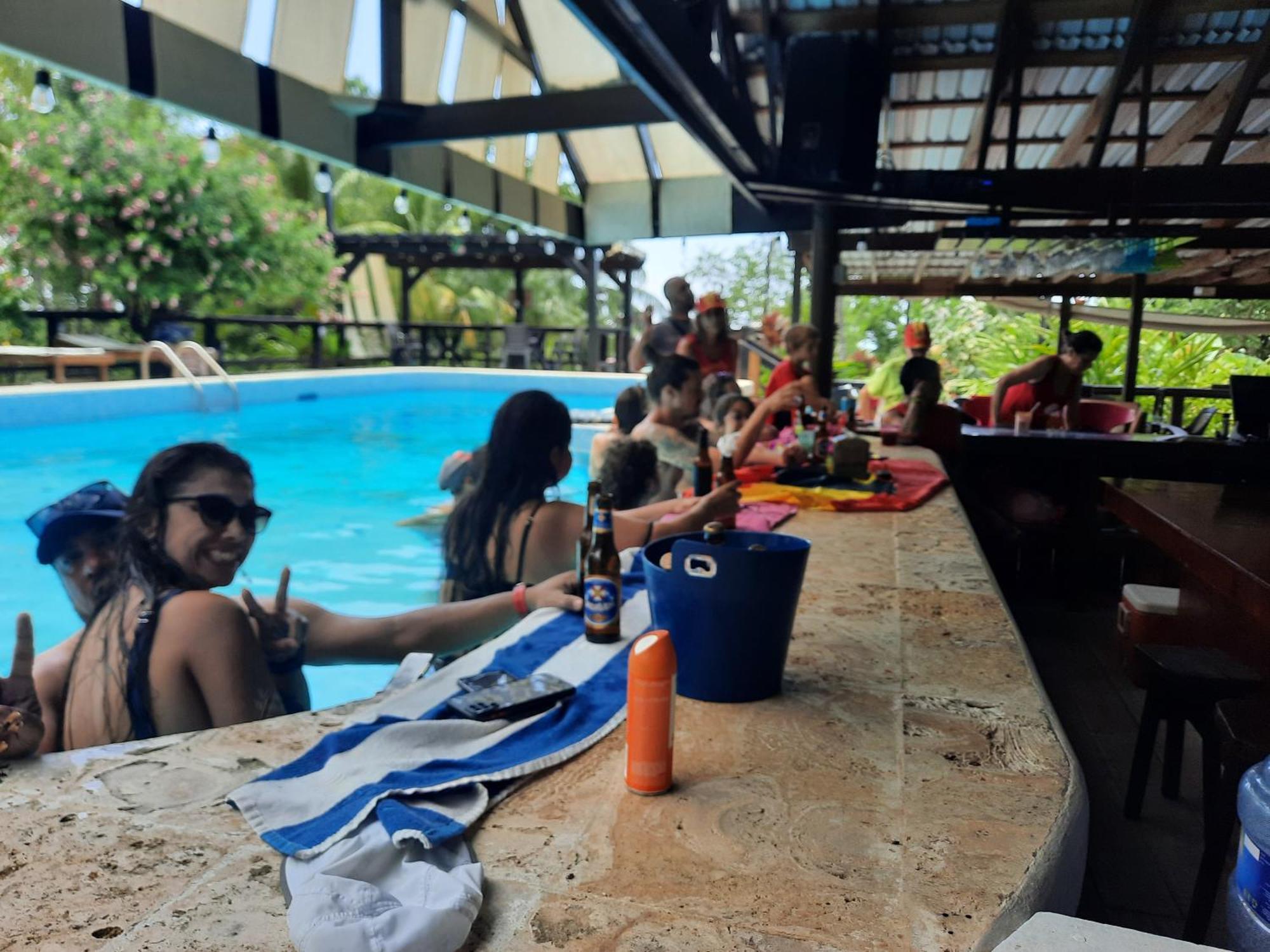 Guava Grove Resort & Villas Sandy Bay Bagian luar foto