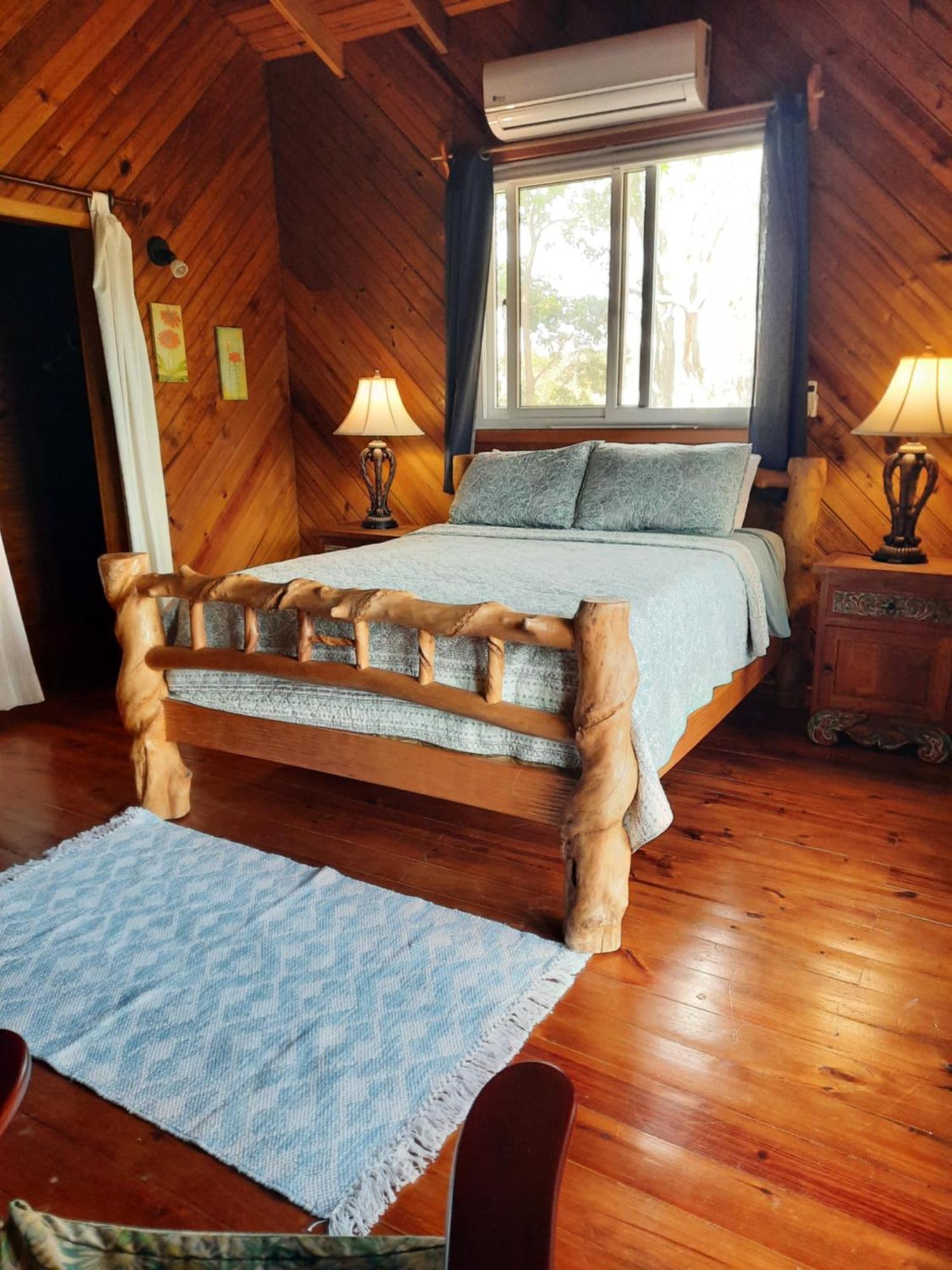 Guava Grove Resort & Villas Sandy Bay Bagian luar foto