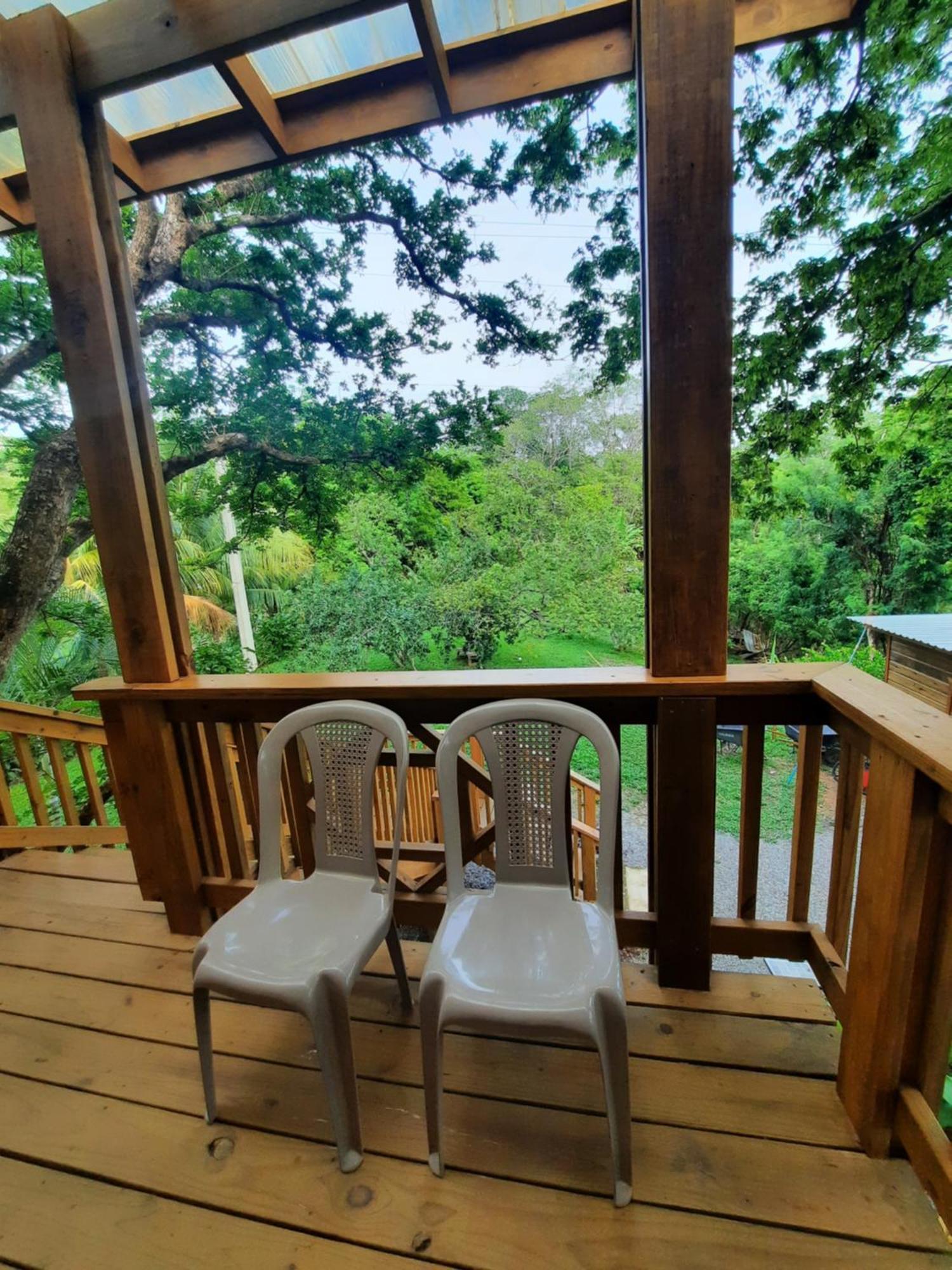 Guava Grove Resort & Villas Sandy Bay Bagian luar foto
